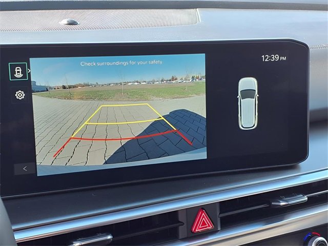 New 2025 Kia Sorento EX image 9