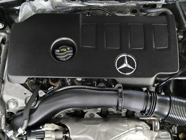 Used 2022 Mercedes-Benz GLB 250 image 26
