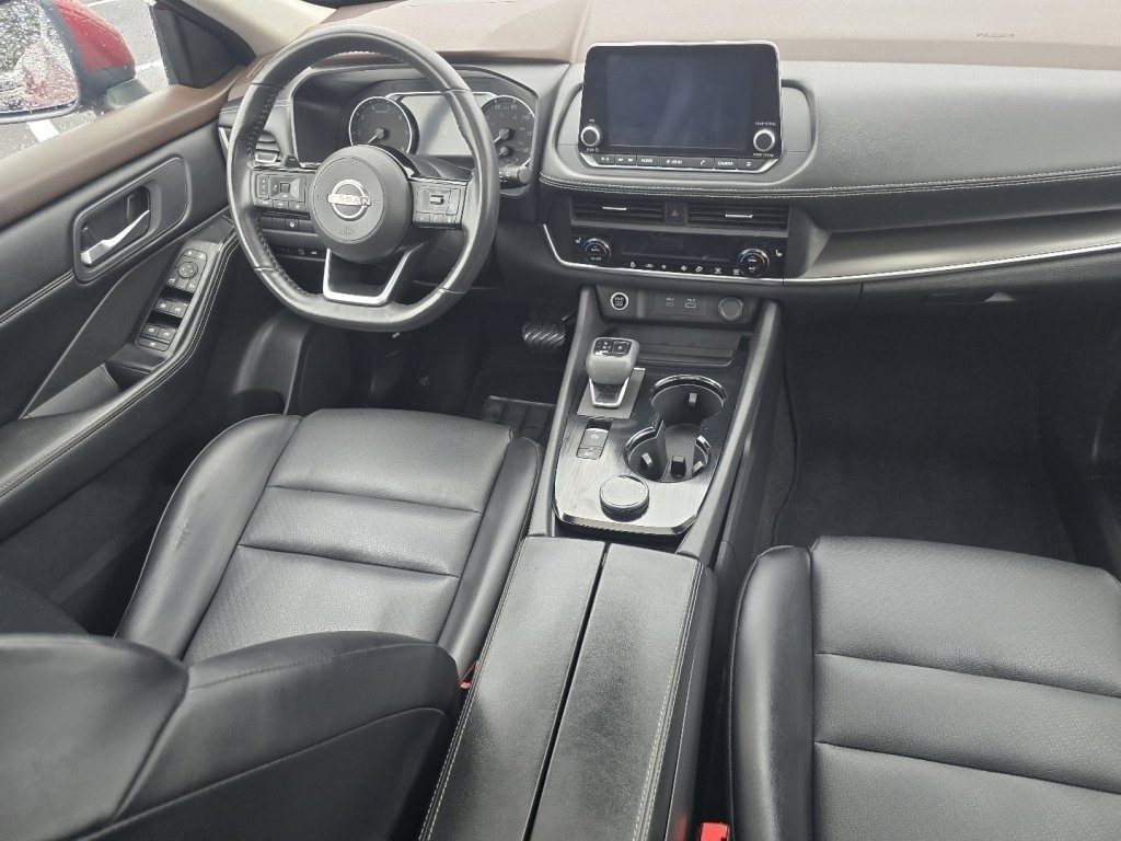 Used 2023 Nissan Rogue SV w/ SV Premium B Package image 24