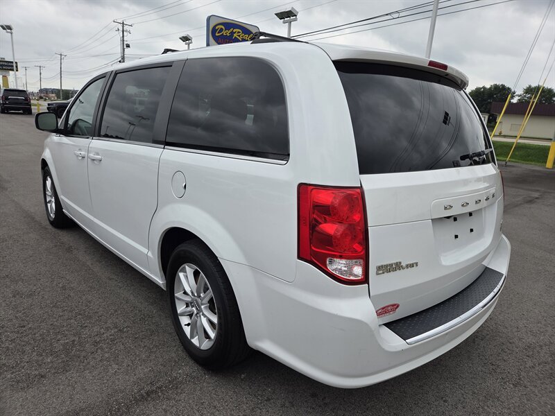 Used 2019 Dodge Grand Caravan SXT FWD image 5