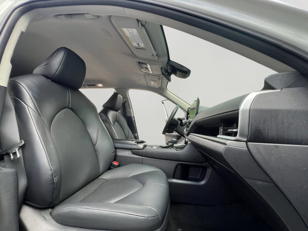 Used 2025 Toyota Grand Highlander AWD image 22