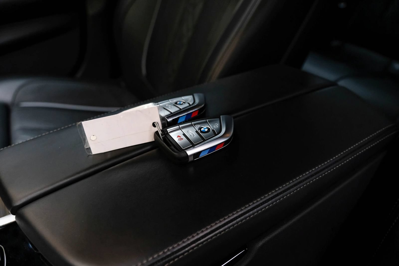 Used 2023 BMW M550i xDrive w/ Executive Package AWD/4WD image 76