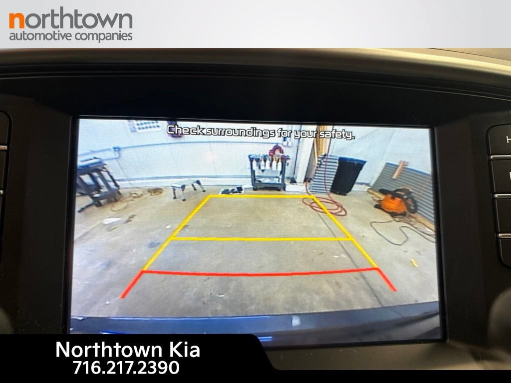 Used 2020 Kia Sorento LX FWD image 15