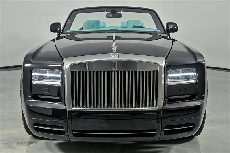 Used 2013 Rolls-Royce Phantom Drophead Coupe RWD image 4