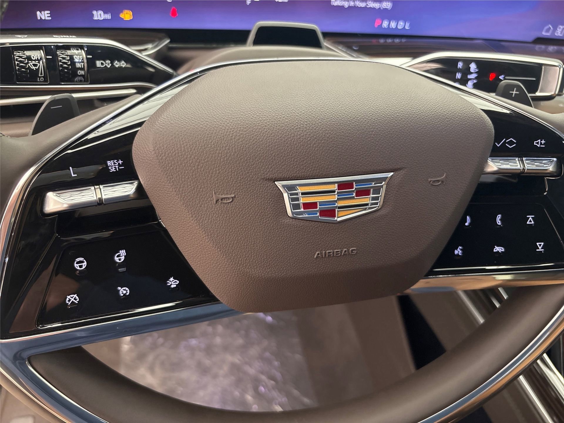 New 2025 Cadillac Escalade Premium Luxury image 16