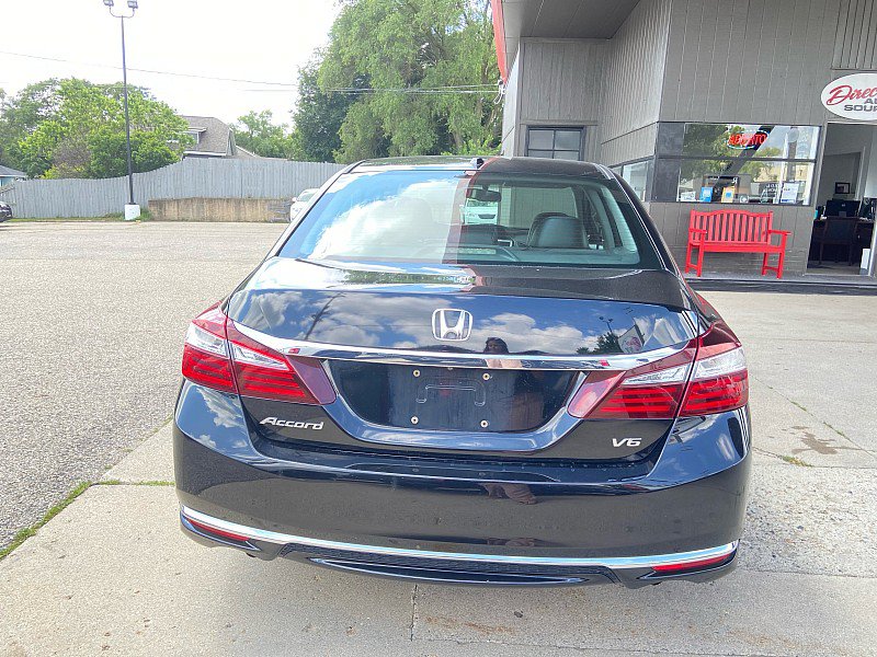 Used 2016 Honda Accord EX-L image 5