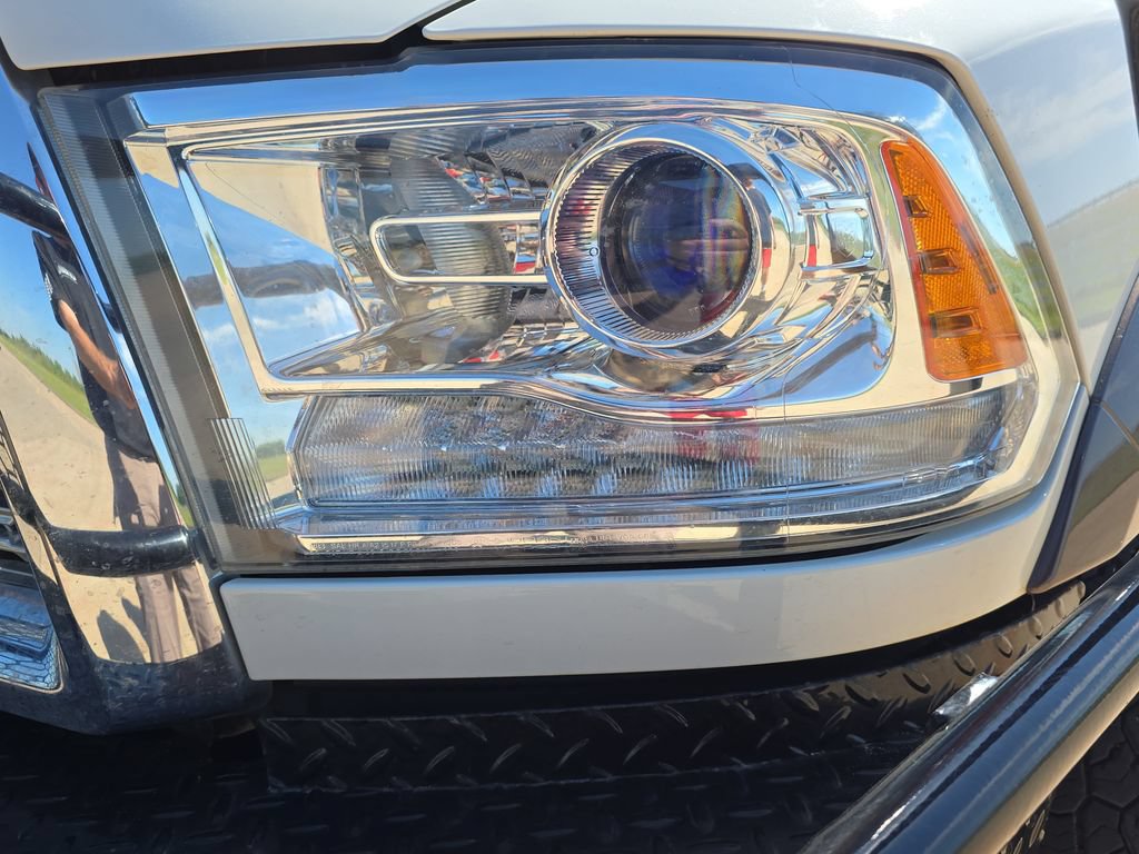Used 2018 RAM 3500 Laramie AWD/4WD image 30