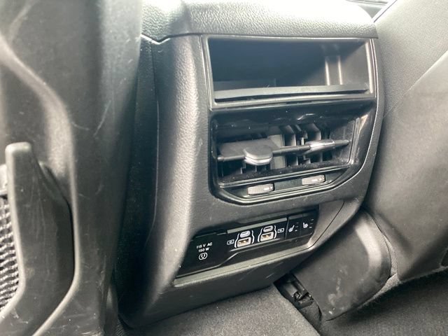 Used 2023 Jeep Grand Cherokee Limited AWD/4WD image 19