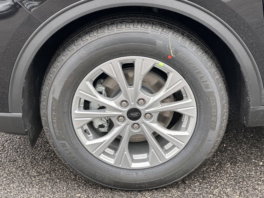 New 2026 Ford Escape Active image 11