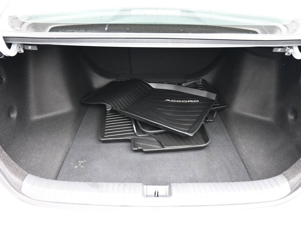 Used 2024 Honda Accord Sport image 39