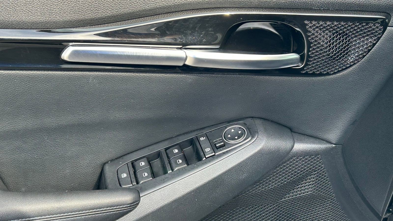 Used 2021 Kia Seltos S image 9