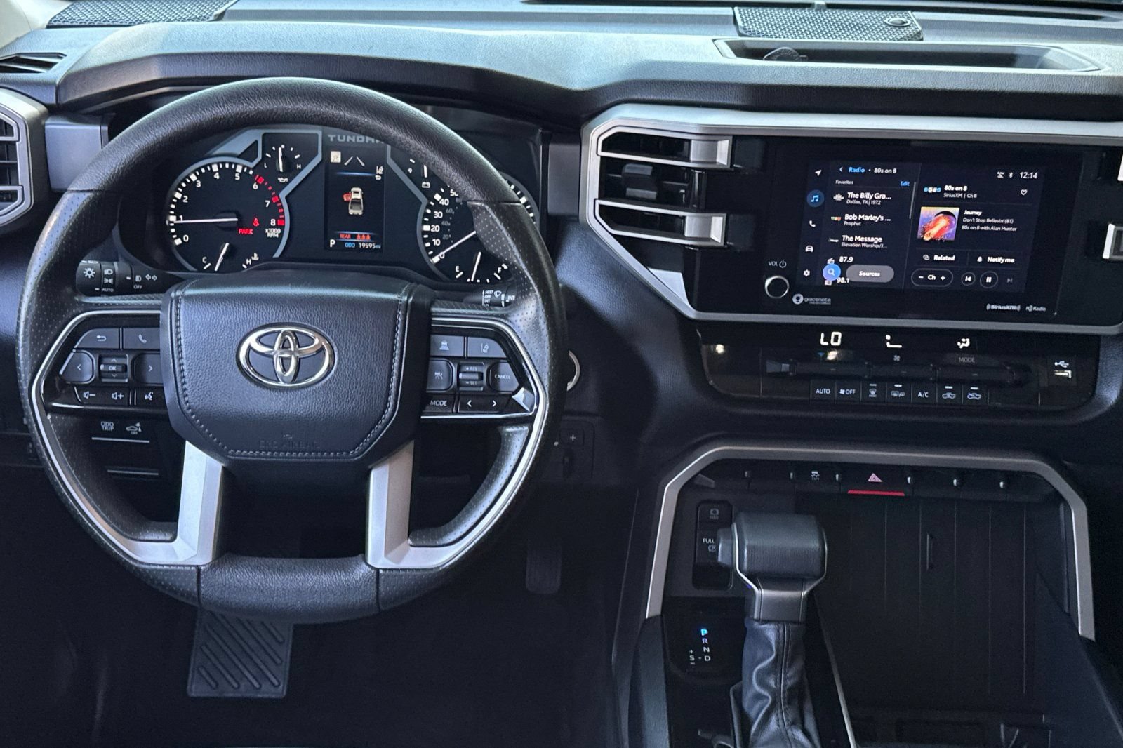 Used 2024 Toyota Tundra SR5 w/ SR5 Convenience Package AWD/4WD image 14