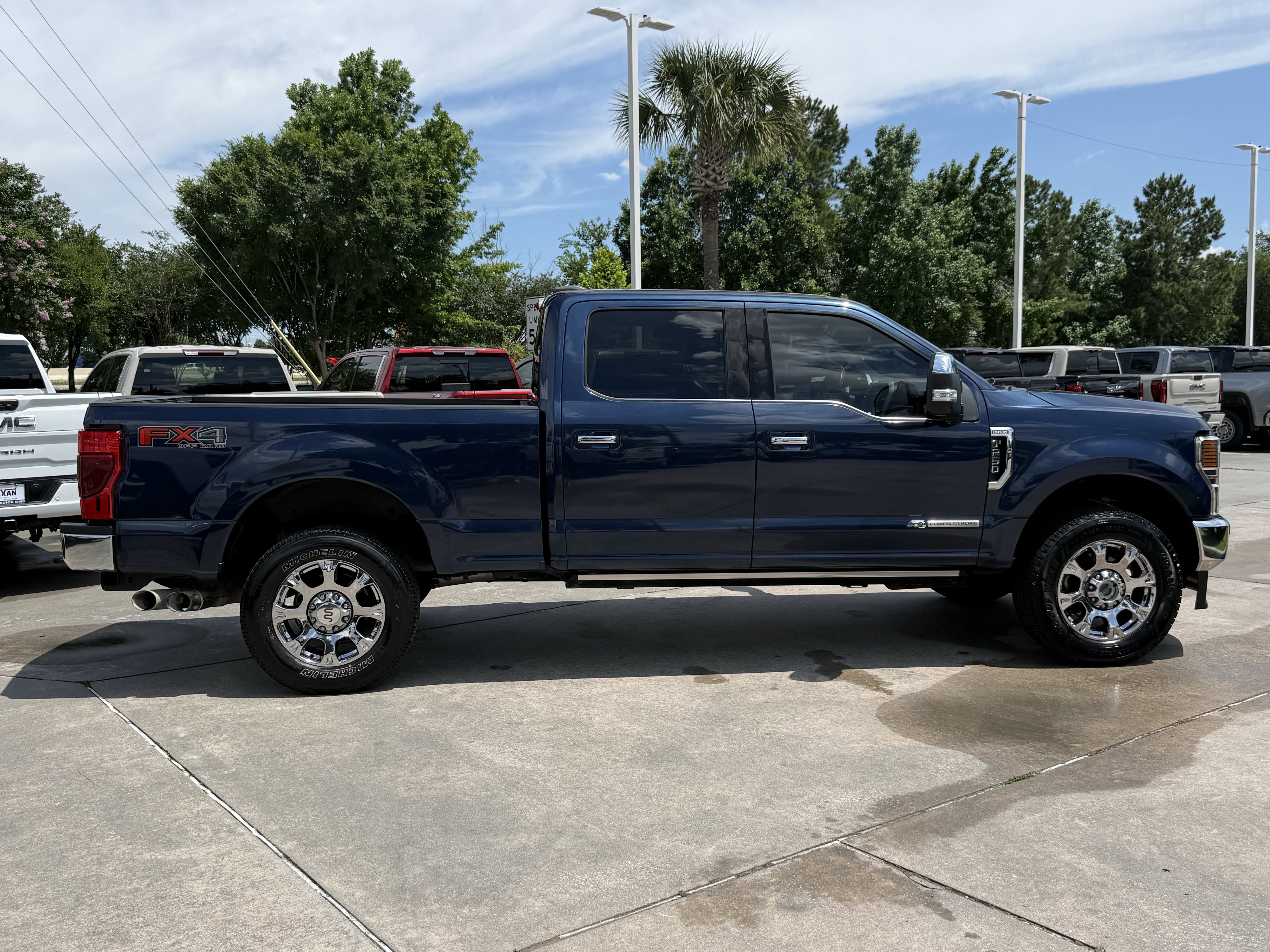Used 2020 Ford F250 King Ranch w/ King Ranch Ultimate Package AWD/4WD image 3