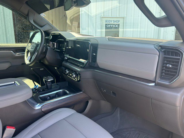 Used 2022 GMC Sierra 1500 SLT w/ SLT Premium Plus Package image 13