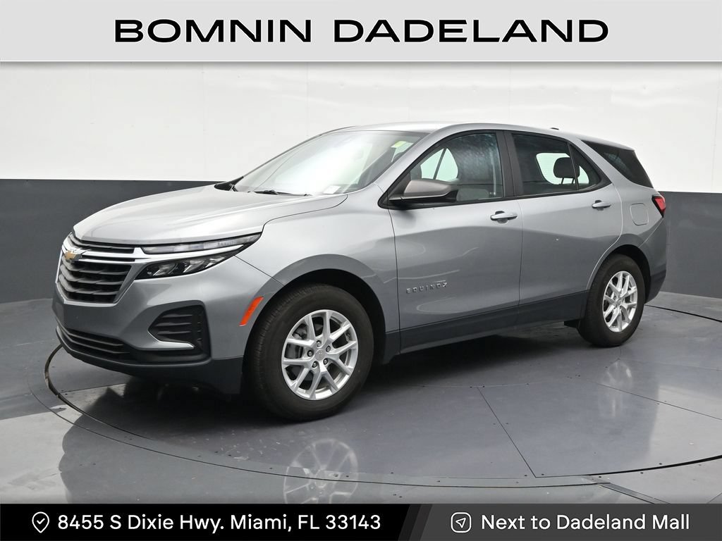 Used 2024 Chevrolet Equinox LS w/ Driver Confidence II Package FWD image 1
