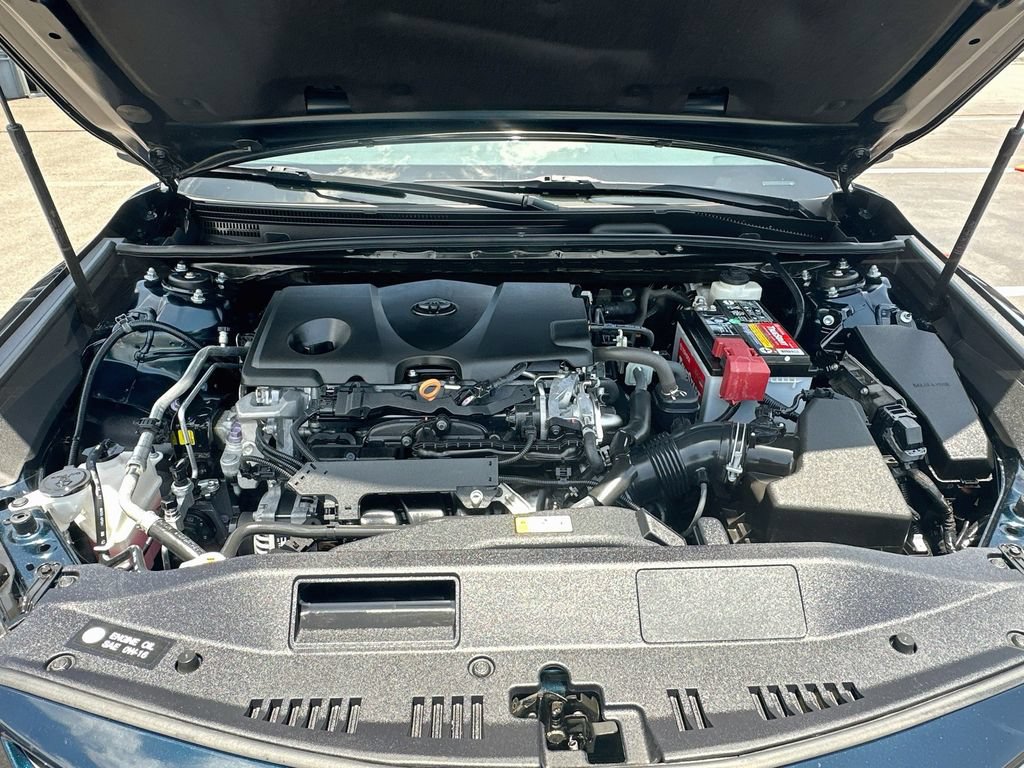 Used 2020 Toyota Camry SE FWD image 27