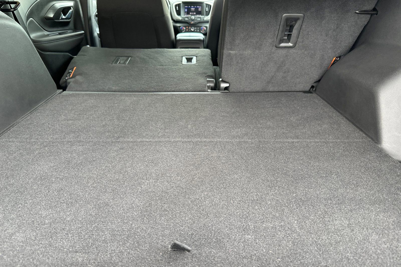 Certified 2023 GMC Terrain SLE w/ Driver Convenience Package image 16