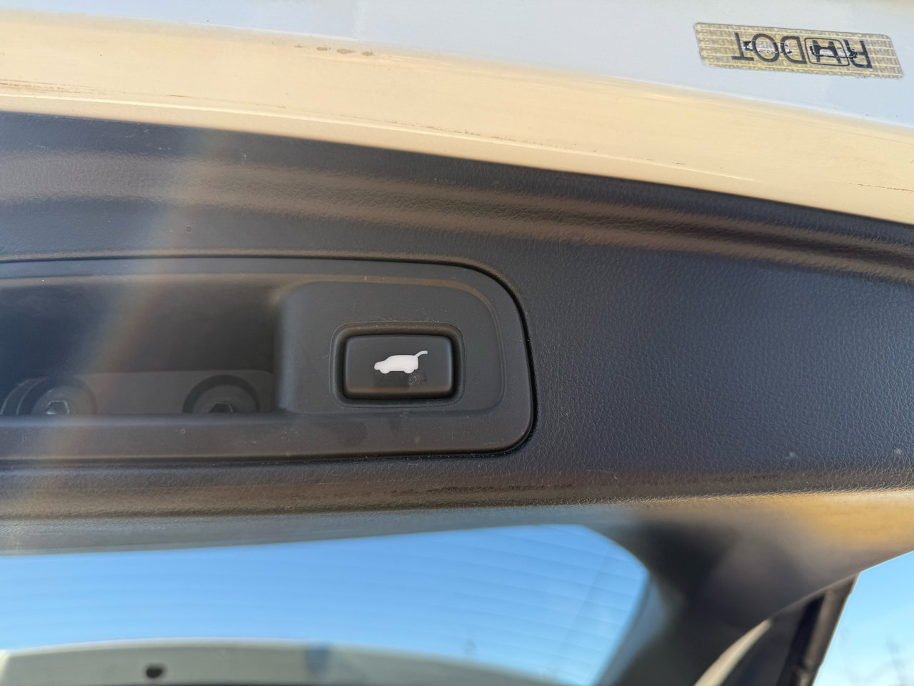 Used 2016 Honda Pilot EX-L image 9