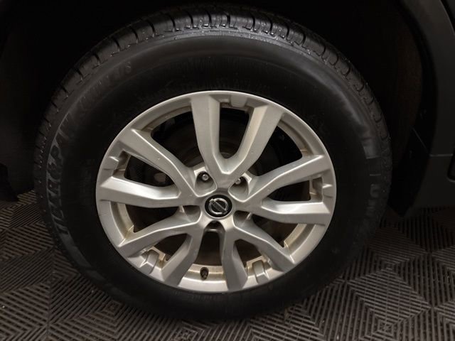 Used 2020 Nissan Rogue SV image 21