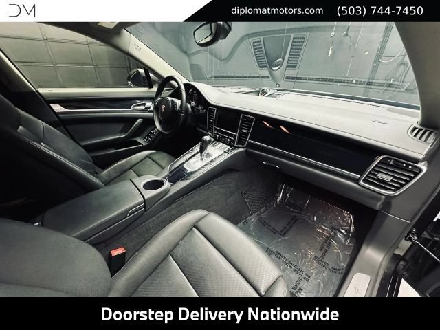 Used 2014 Porsche Panamera 4 AWD/4WD image 18