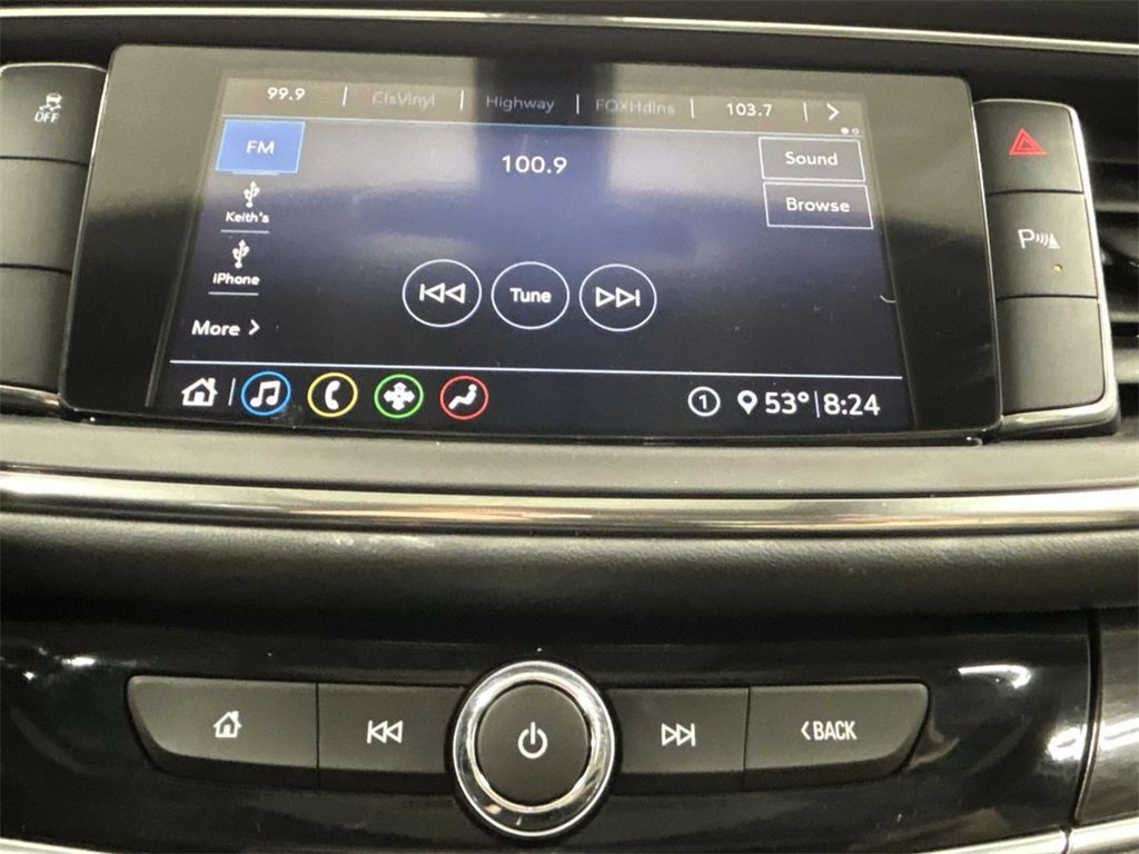 Used 2020 Buick Enclave Essence image 16