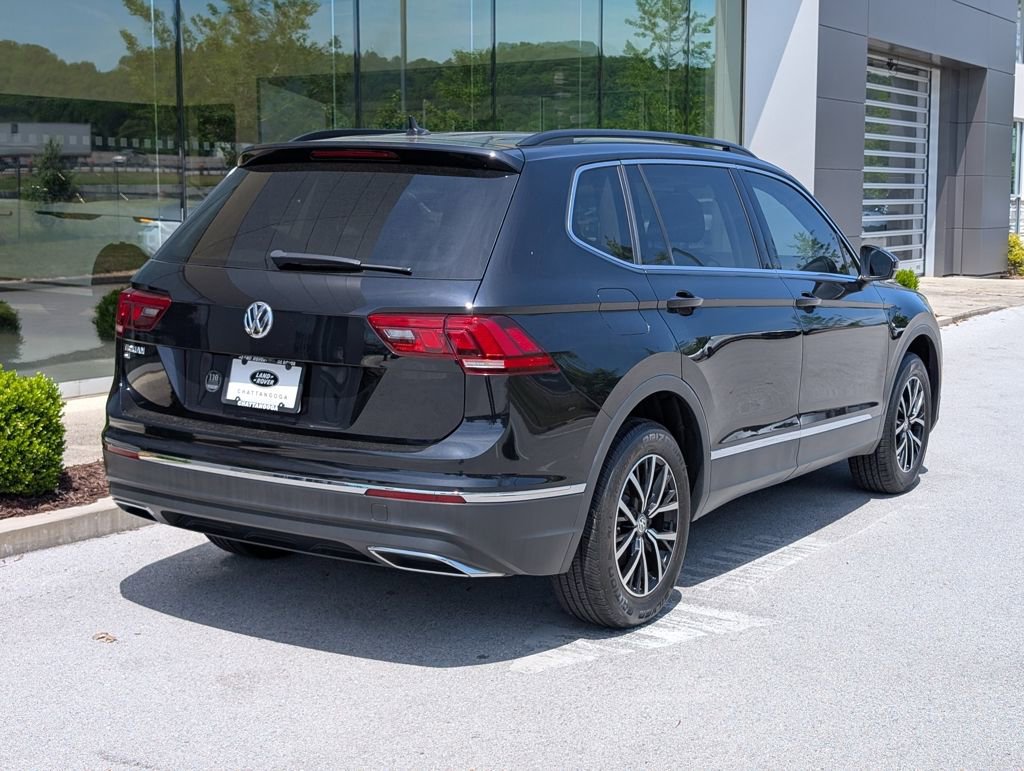 Used 2021 Volkswagen Tiguan SE FWD image 7