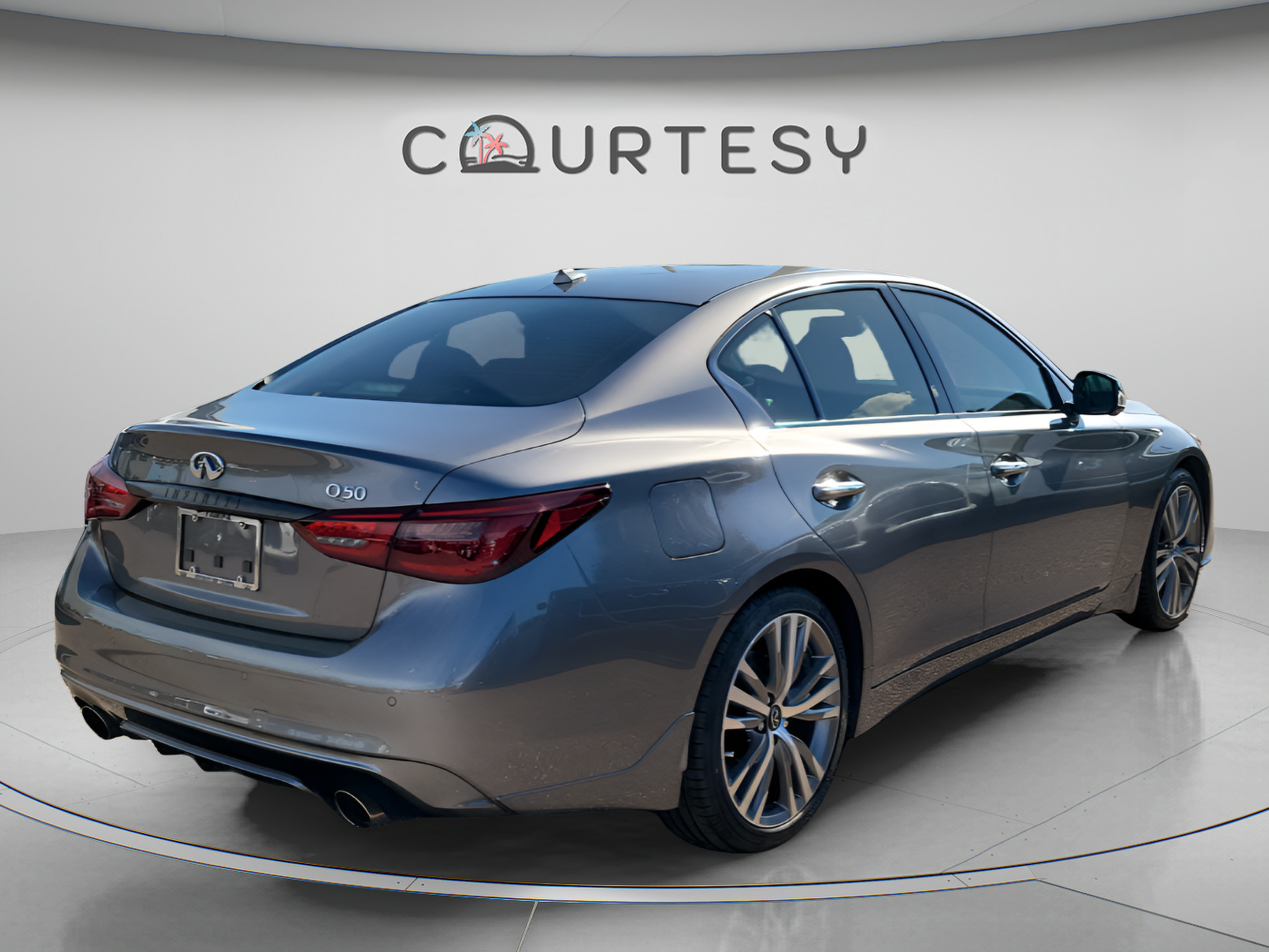 Used 2023 INFINITI Q50 Sensory RWD image 3