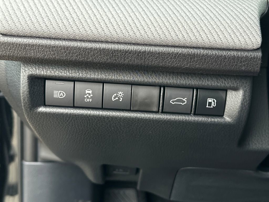 New 2026 Toyota Camry SE image 18