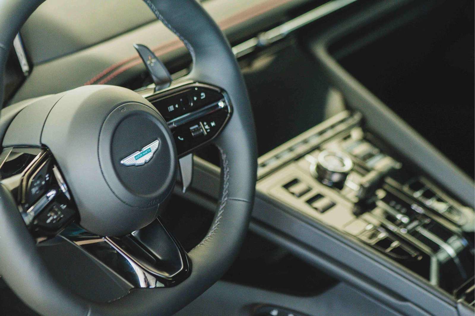 New 2025 Aston Martin DB12 Coupe image 43