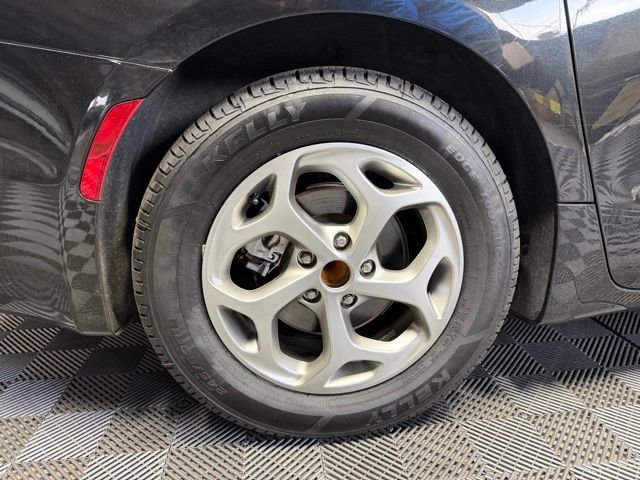 Used 2024 Chrysler Pacifica Limited image 36