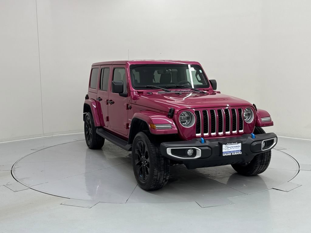 Used 2022 Jeep Wrangler Unlimited Sahara w/ Cold Weather Group image 7