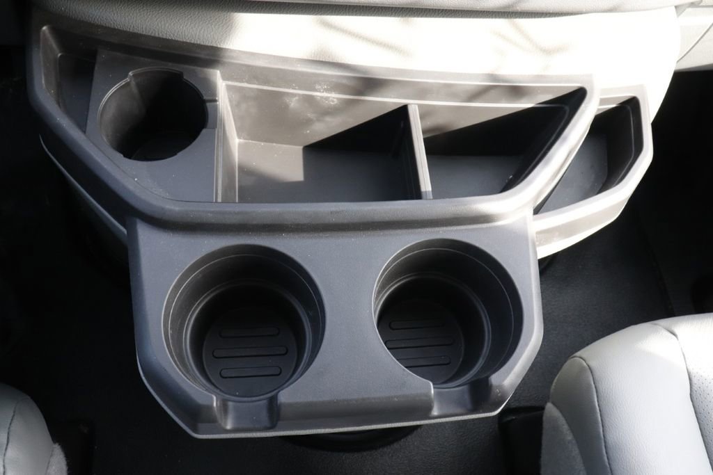 New 2027 Ford E-450 and Econoline 450 Super Duty w/ Power Equipment Group image 15