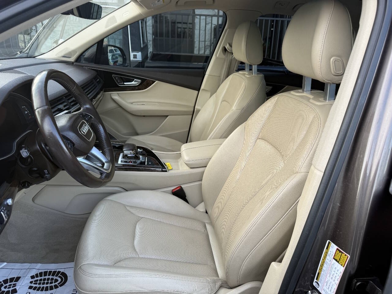 Used 2018 Audi Q7 3.0T Prestige w/ Prestige Package AWD/4WD image 19