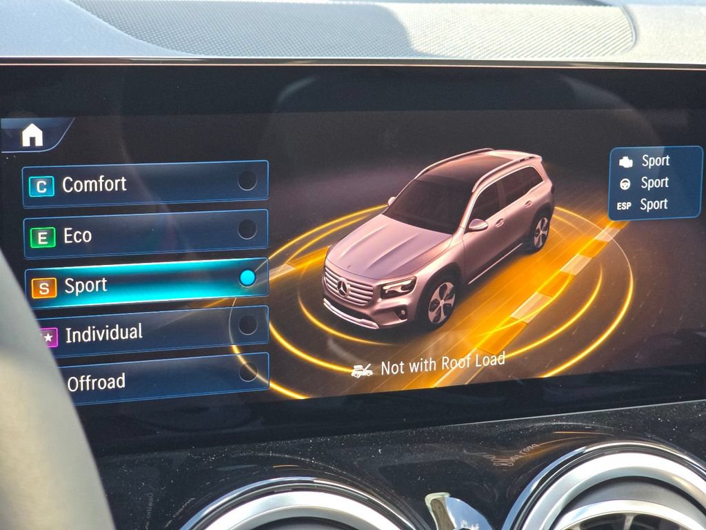 New 2026 Mercedes-Benz GLB 250 4MATIC image 33