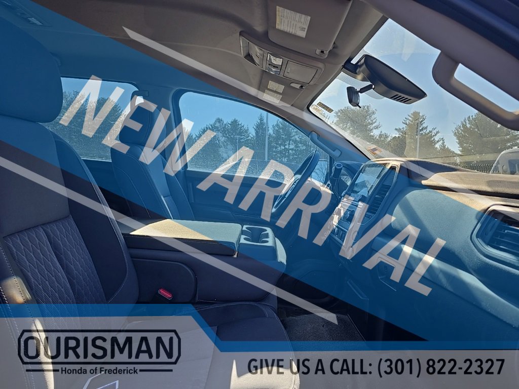 Used 2023 Nissan Titan S w/ S Utility Package image 10
