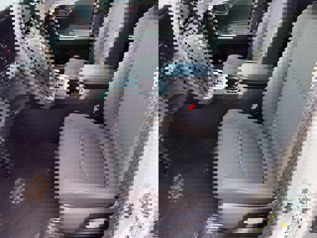 Used 2024 Toyota RAV4 LE image 10