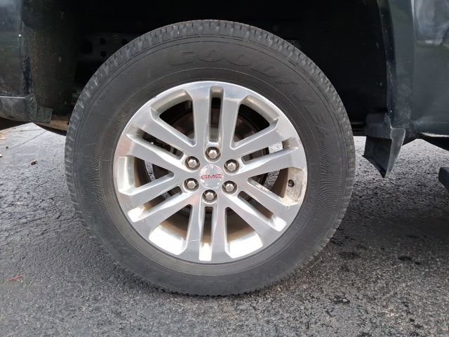 Used 2018 GMC Canyon SLT w/ Trailering Package image 8