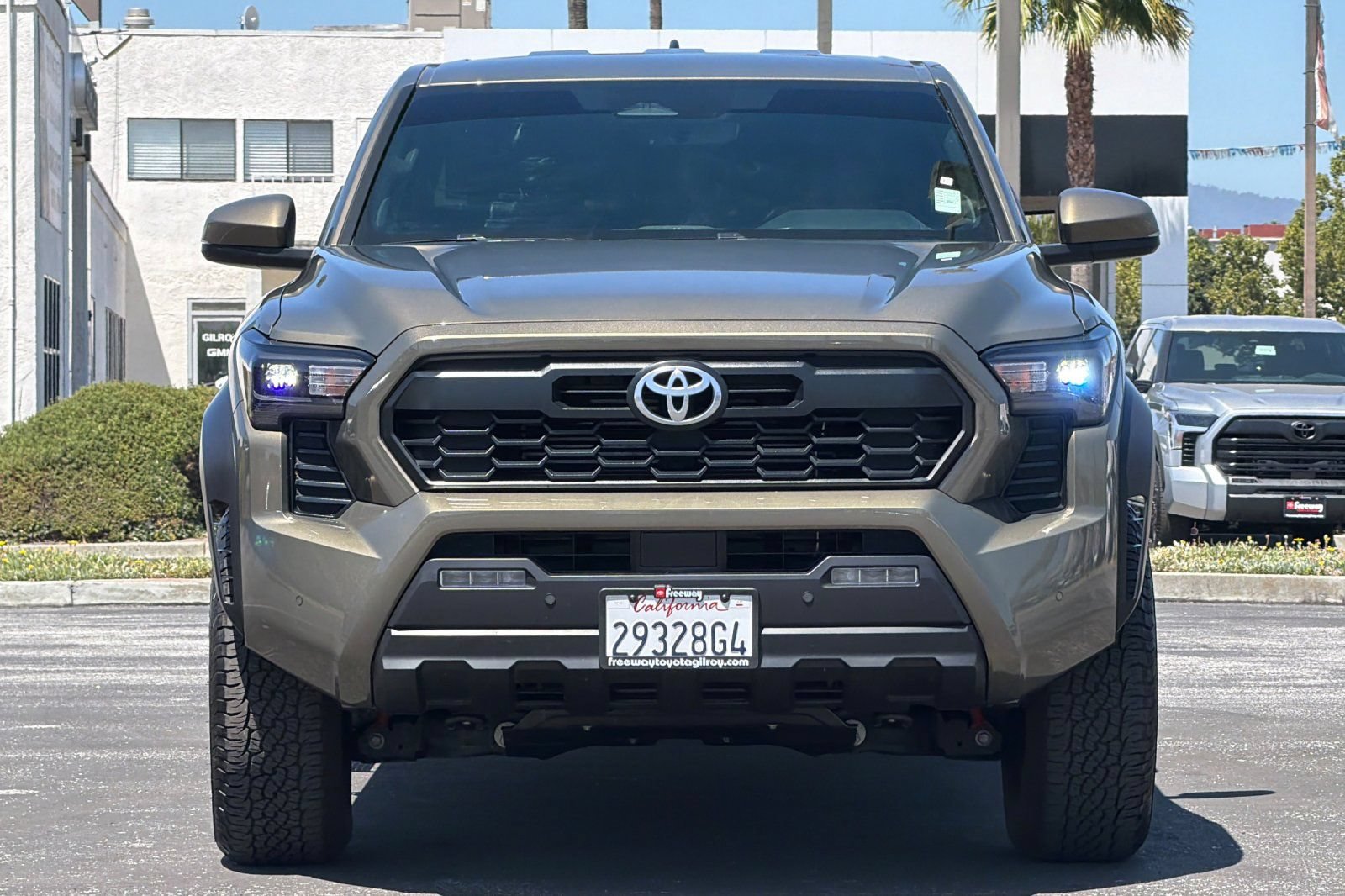 Used 2025 Toyota Tacoma TRD Off-Road w/ TRD Off Road Upgrade Package AWD/4WD image 11