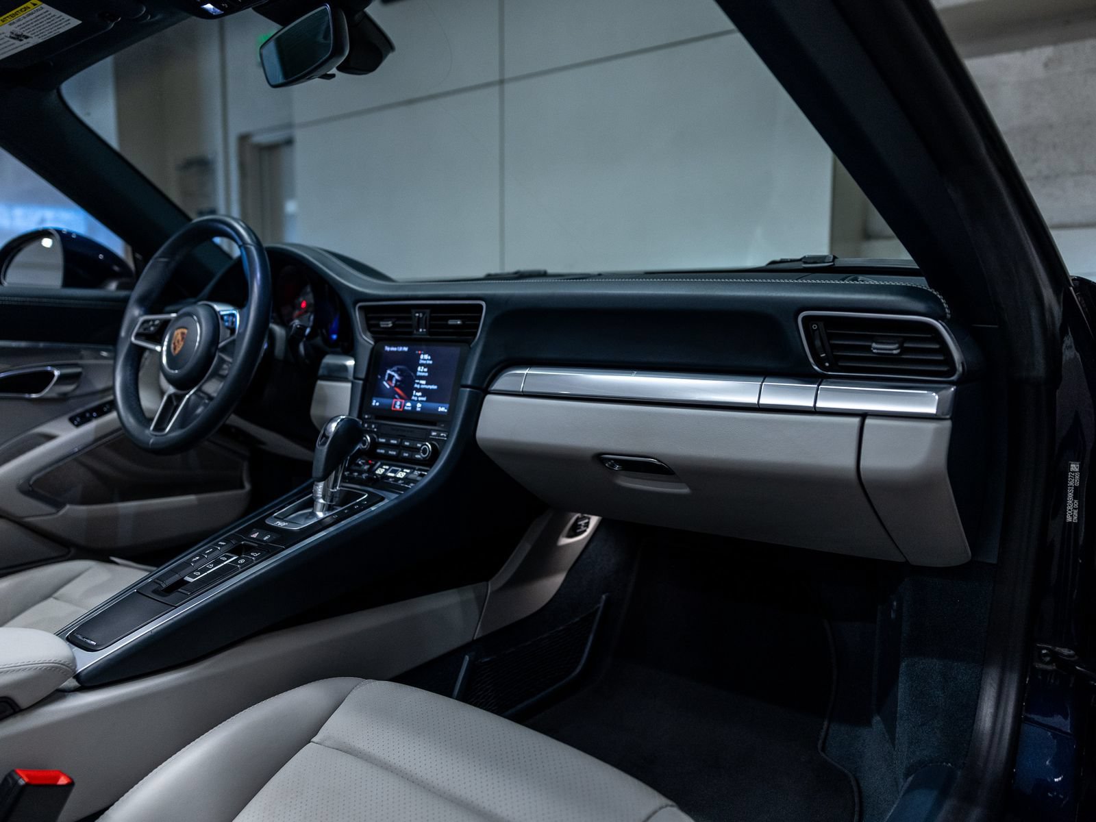 Certified 2019 Porsche 911 Carrera S RWD image 30