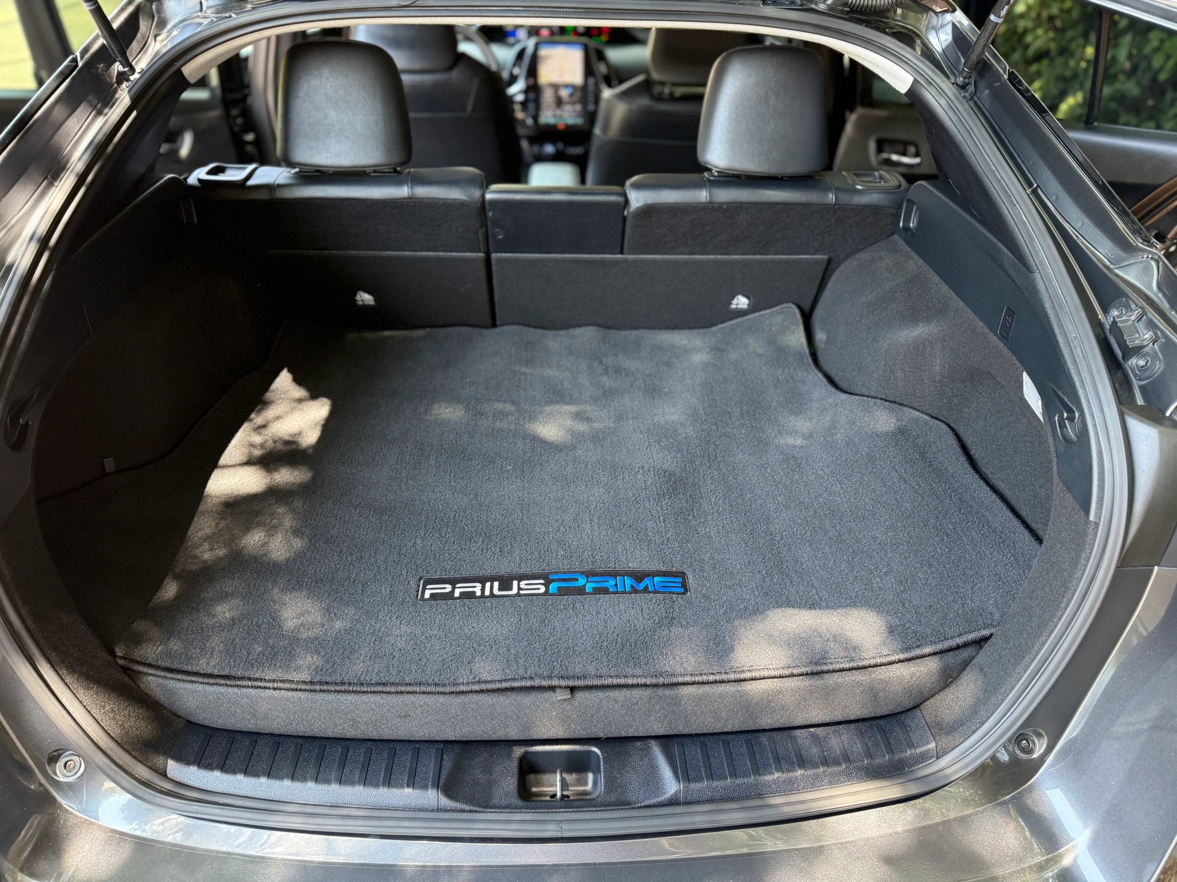 Used 2019 Toyota Prius Prime Advanced w/ Carpet Mat Package FWD image 23