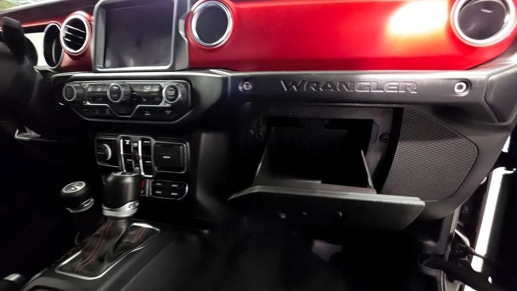 Used 2021 Jeep Wrangler Unlimited Rubicon w/ Uconnect 4C Nav & Sound Group AWD/4WD image 54