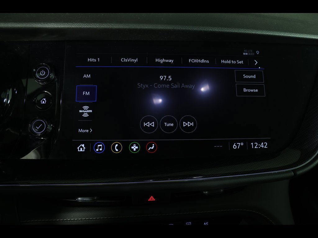 Used 2023 Buick Envision Preferred w/ Sport Touring Package image 16