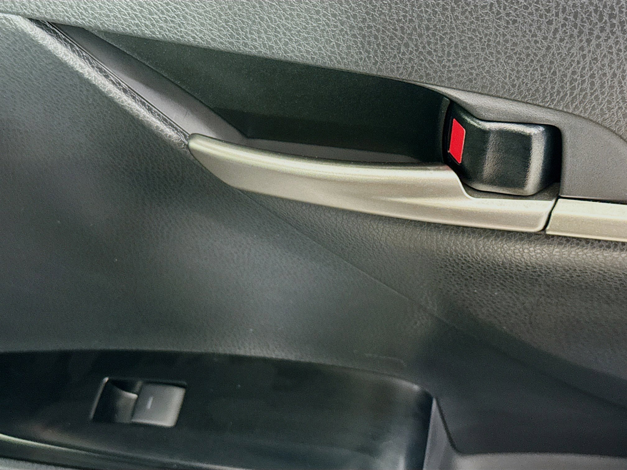 Used 2026 Toyota Camry SE FWD image 30