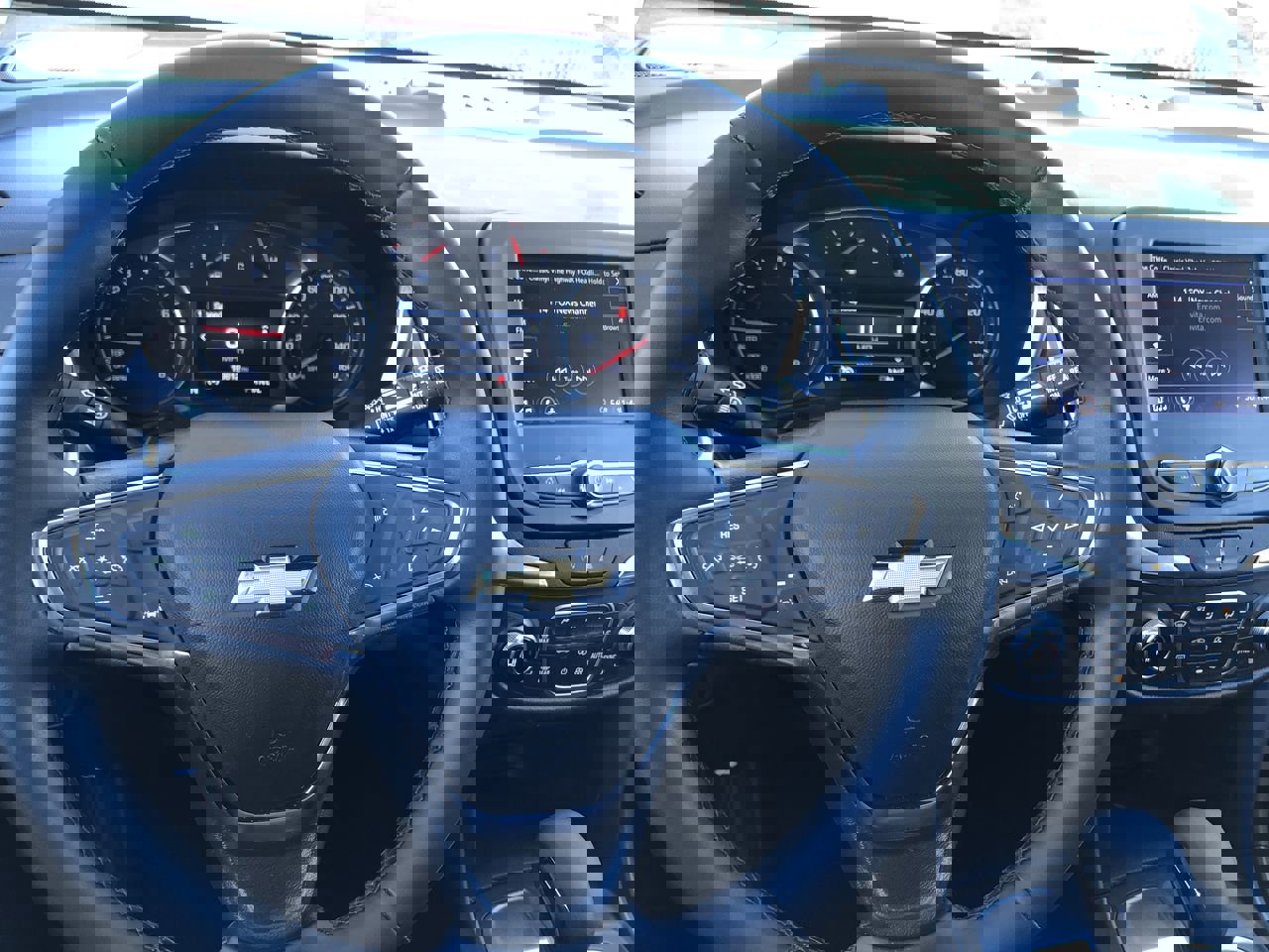 Used 2024 Chevrolet Equinox LT w/ LPO, Floor Liner Package image 16