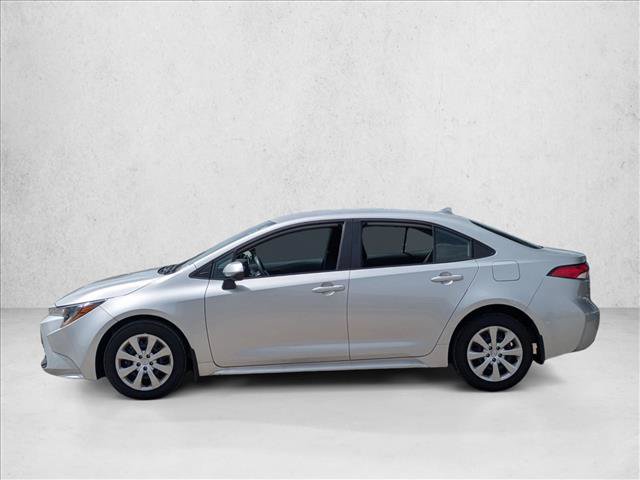 Used 2025 Toyota Corolla LE FWD image 6