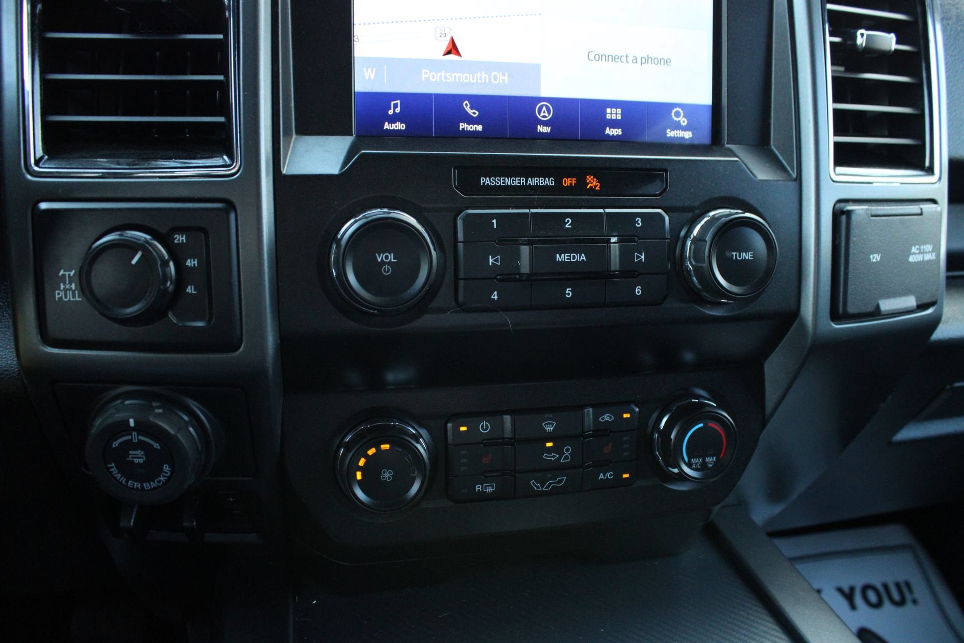 Used 2019 Ford F150 XLT w/ Equipment Group 302A Luxury AWD/4WD image 45