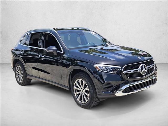 Certified 2026 Mercedes-Benz GLC 300 image 3