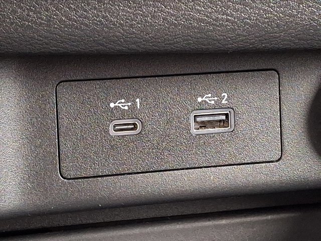 Used 2023 Nissan Rogue SV image 22