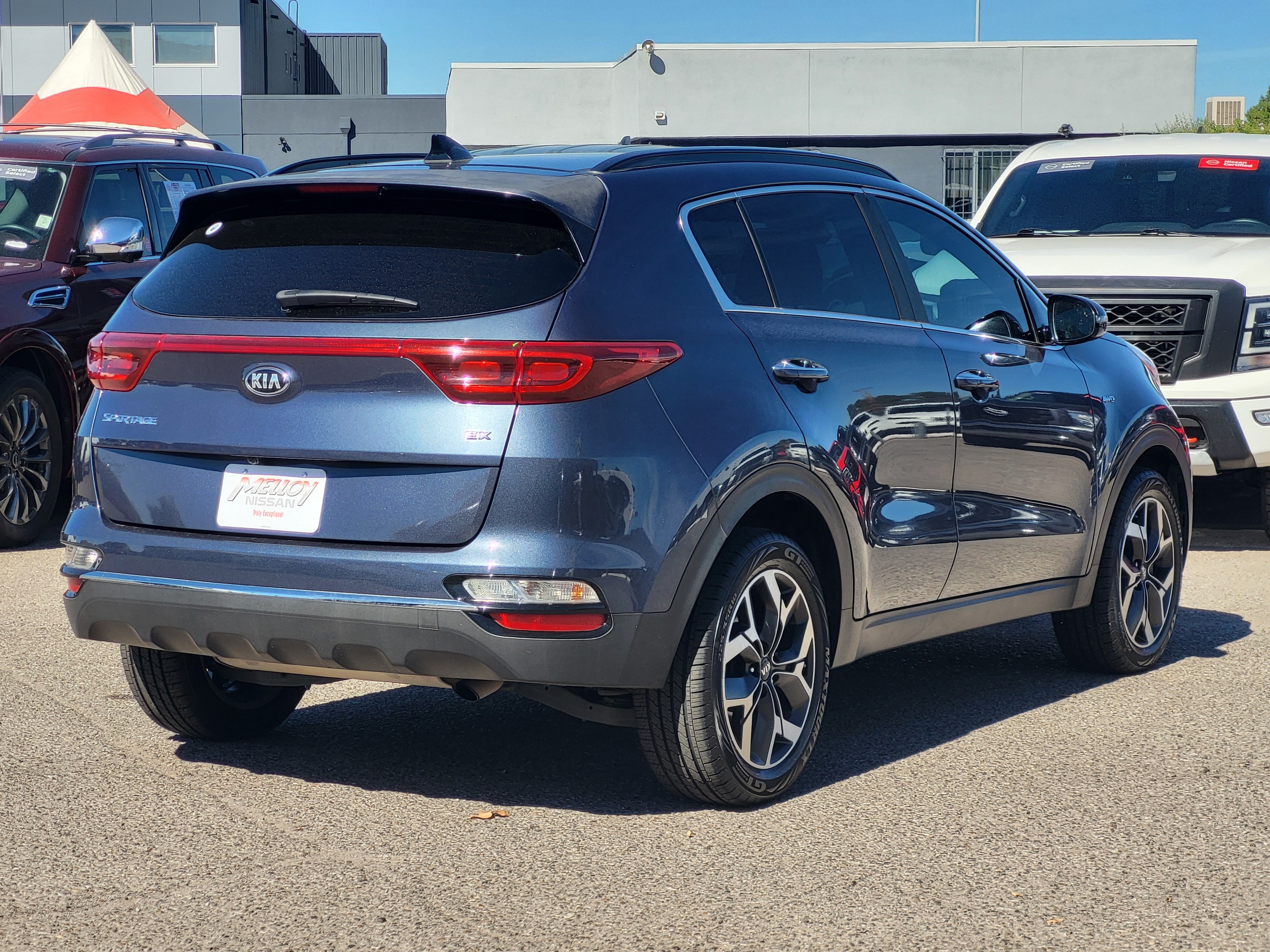 Used 2022 Kia Sportage EX AWD/4WD image 6