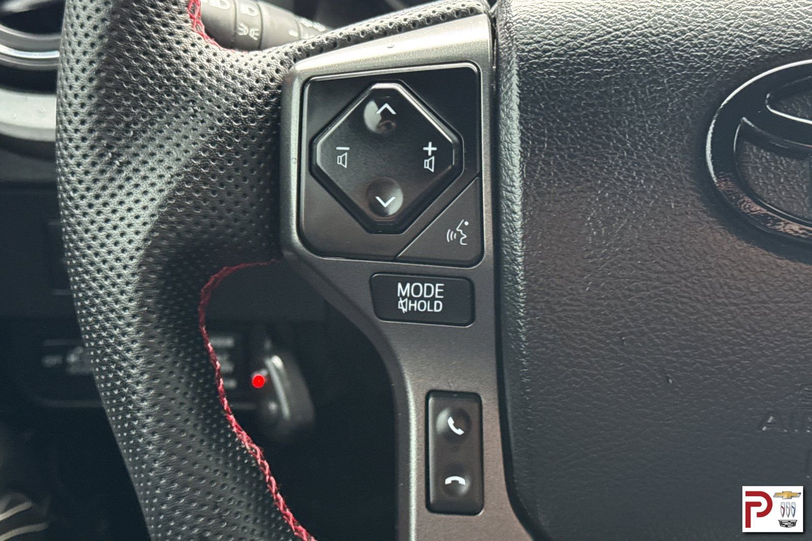 Used 2021 Toyota Tacoma TRD Off-Road w/ Technology Package image 30